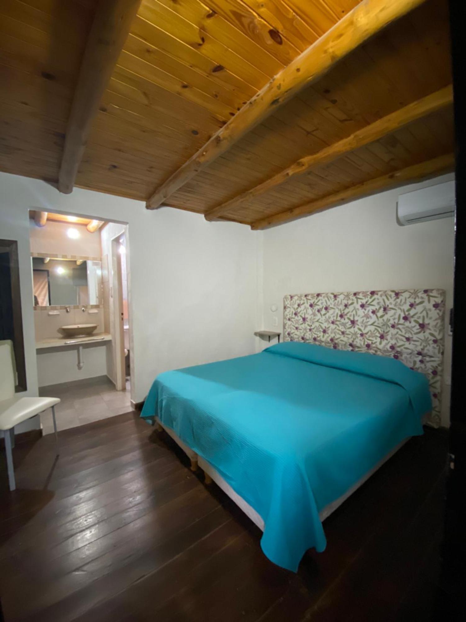 Hotel Cristobal De Colon Εξωτερικό φωτογραφία
